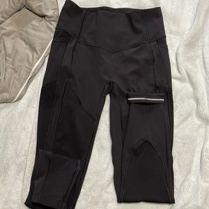 LULULEMON all the right places leggings